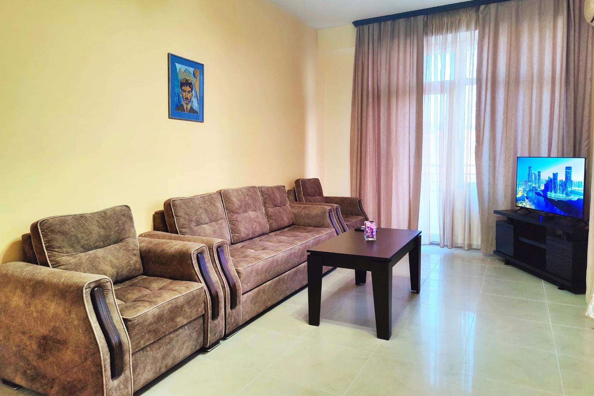 3 Bedroom Apartment In Homey Residence เยเรวาน ภายนอก รูปภาพ